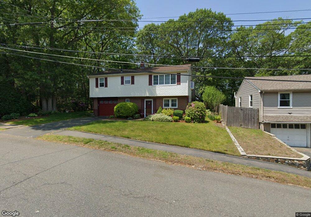 17 Sandra Rd, Peabody, MA 01960 - photo 1