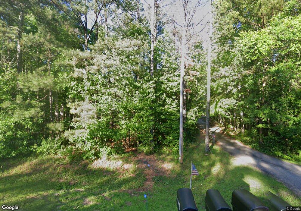 539 Minix Rd, Sharpsburg, GA 30277 - photo 1