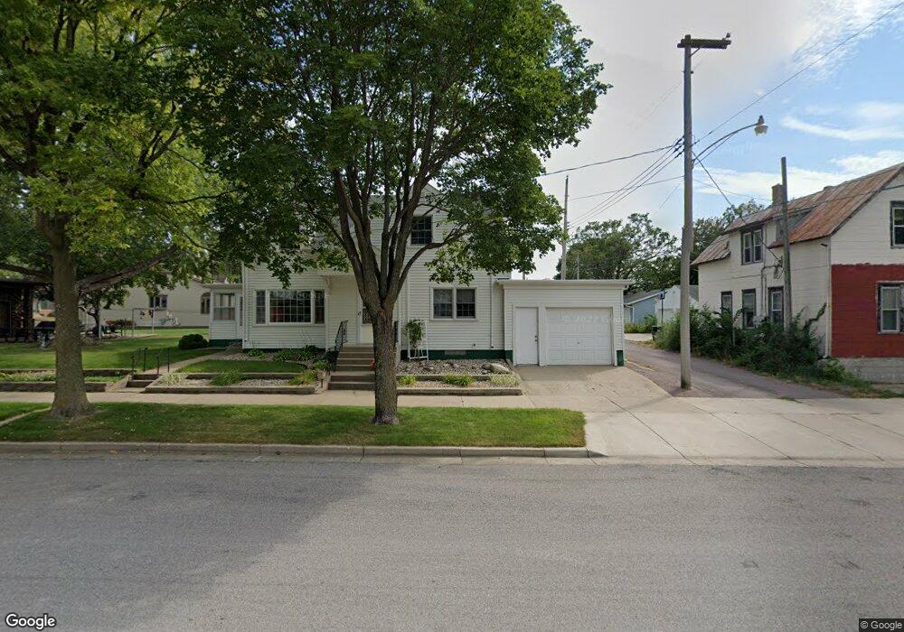 813 3rd St N, New Ulm, MN 56073 - photo 1