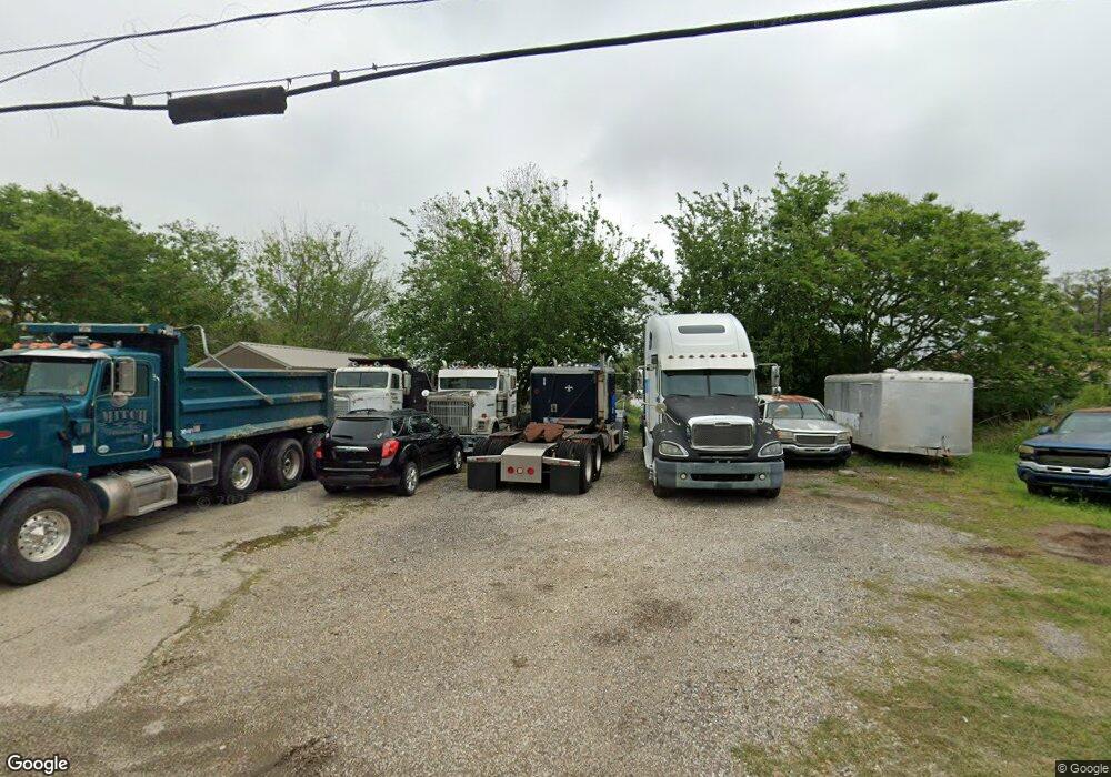 3881 Metropolitan St, New Orleans, LA 70126 - photo 1