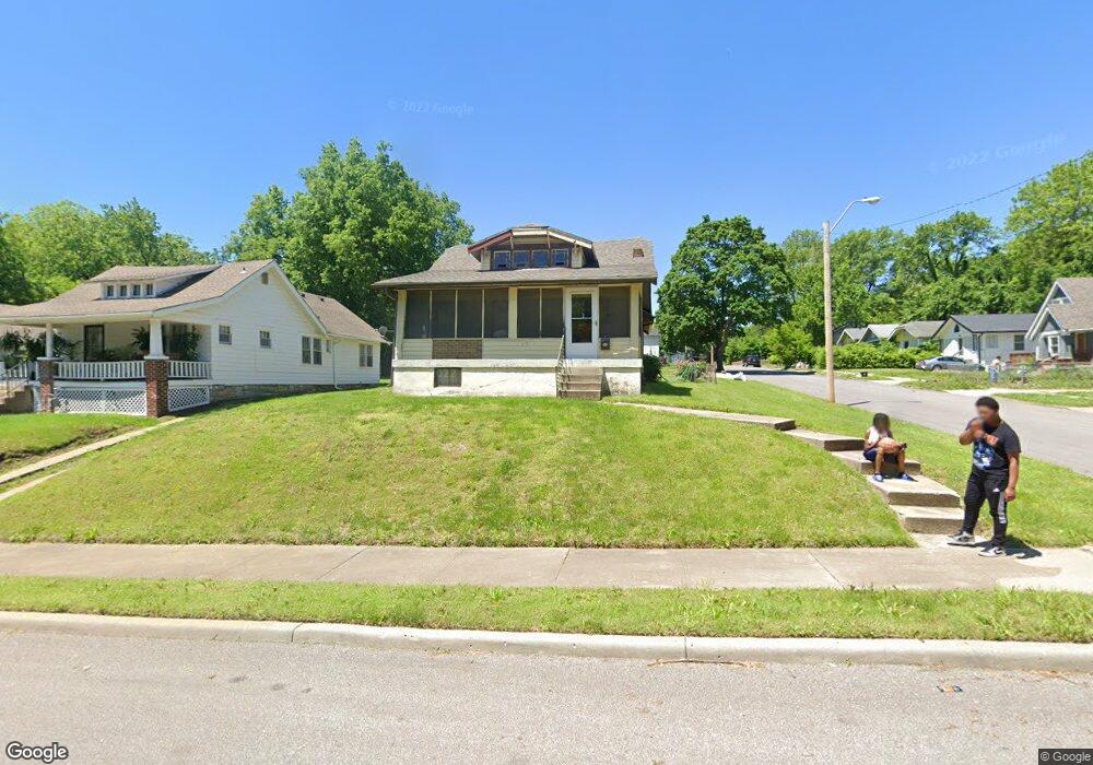 5800 Park Ave, Kansas City, MO 64130 - photo 1