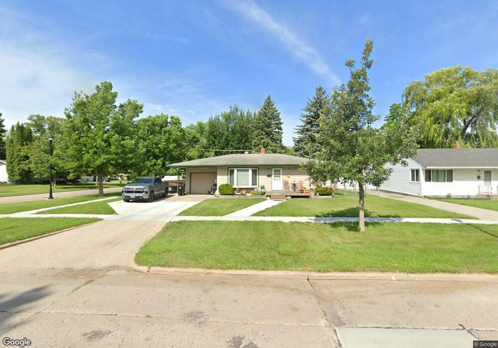 1749 14 1 2 St S, Fargo, ND 58103 - photo 1