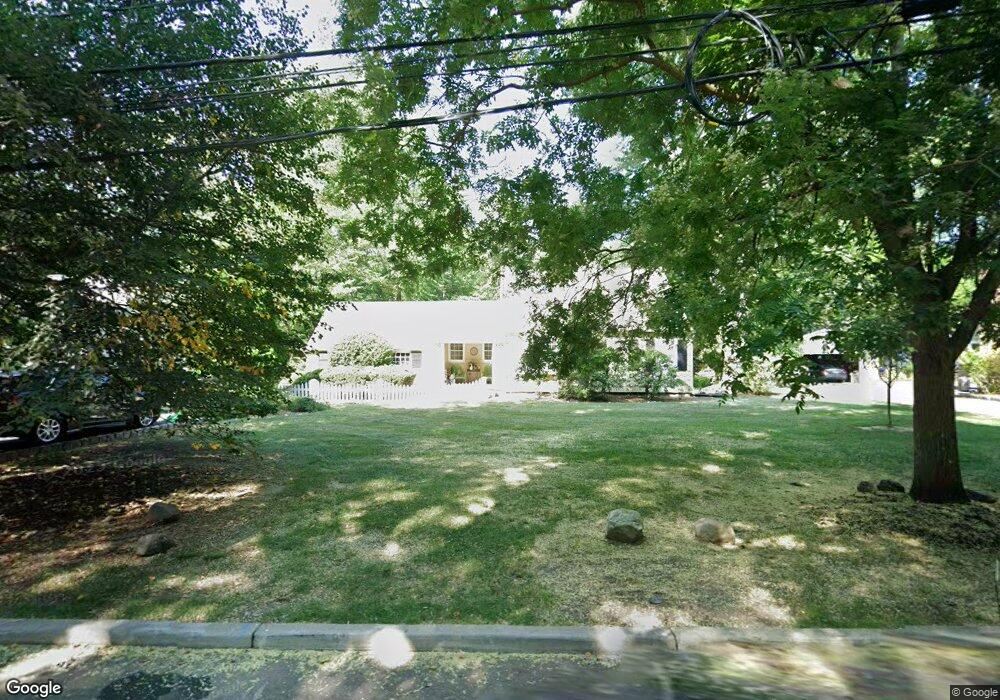 246 Gateway Rd, Ridgewood, NJ 07450 - photo 1