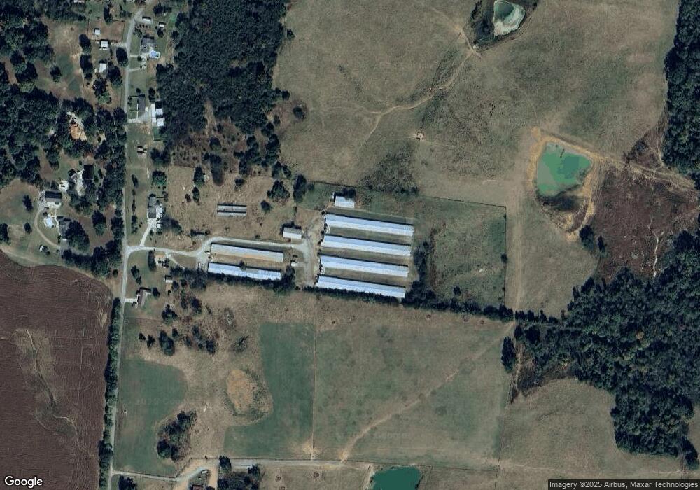 397 Comstock Rd, Shelbyville, TN 37160 - photo 1