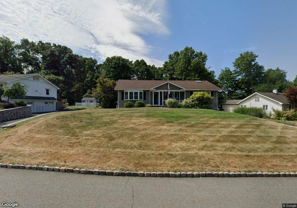 37 Hilltop Cir, Whippany, NJ 07981 - photo 1