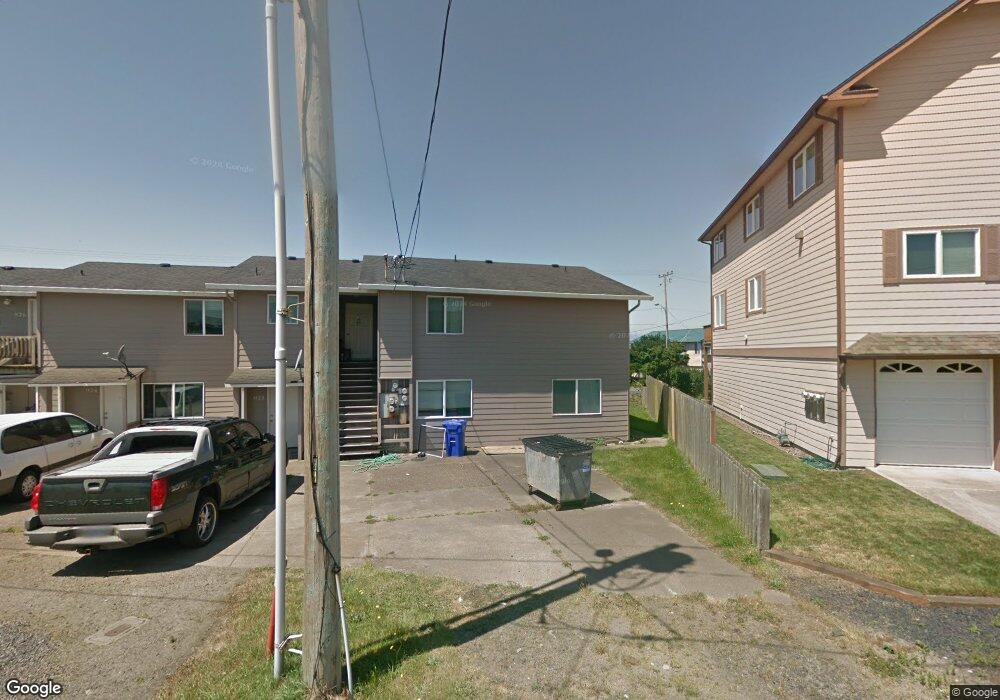 922 SW 7th St, Newport, OR 97365 - photo 1