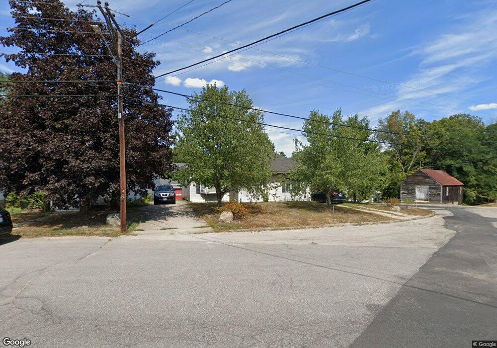 31 Courthouse Square, Ossipee, NH 03864 - photo 1