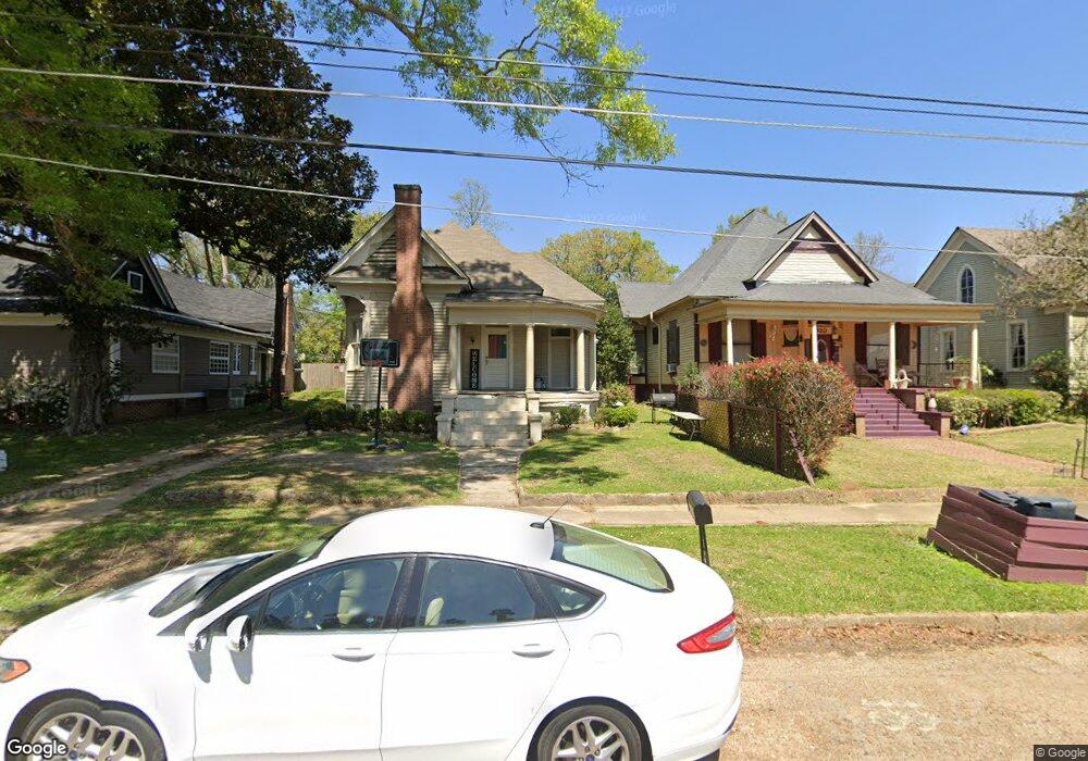 314 W Michigan Ave, McComb, MS 39648 - photo 1