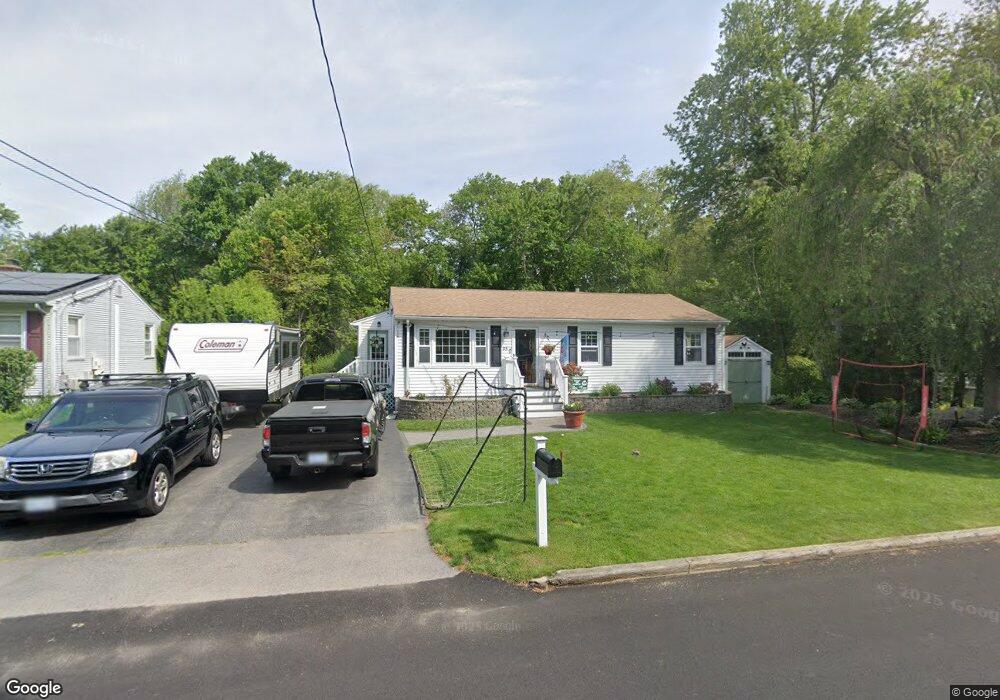 35 Douglas Cir, Greenville, RI 02828 - photo 1