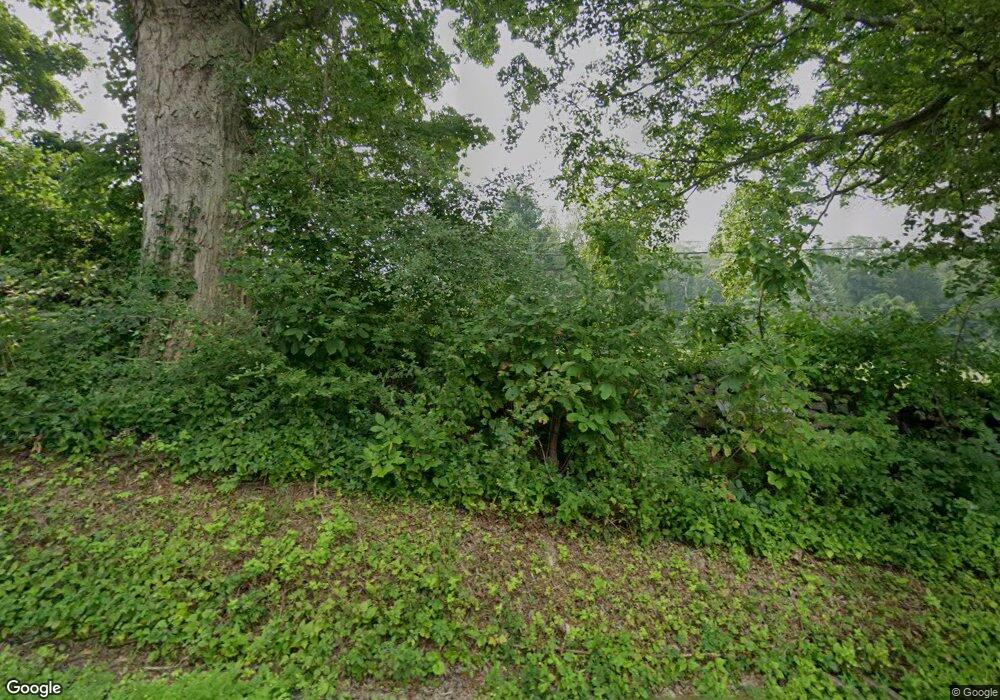 32 S Quaker Hill Rd, Pawling, NY 12564 - photo 1