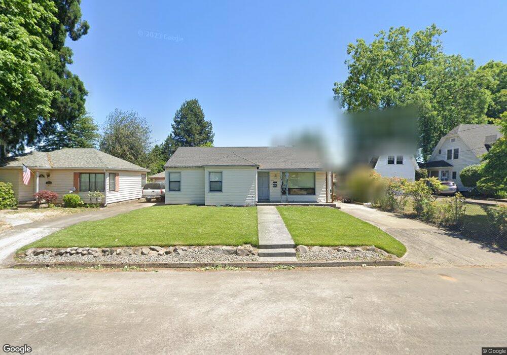 1637 Hawthorne St, Forest Grove, OR 97116 - photo 1