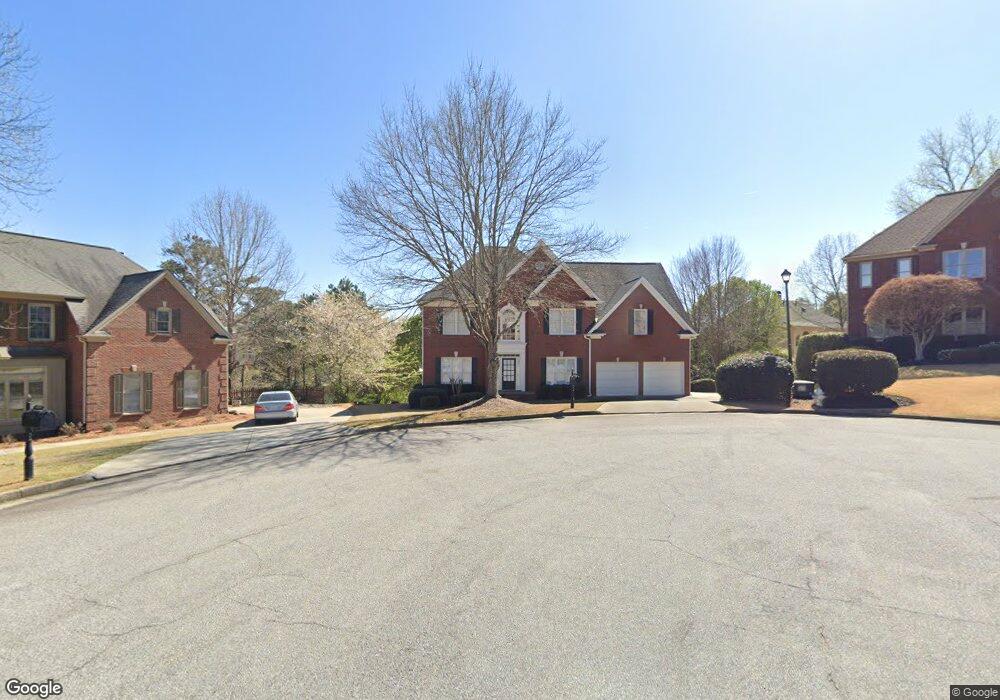 12530 Magnolia Cir, Alpharetta, GA 30005 - photo 1