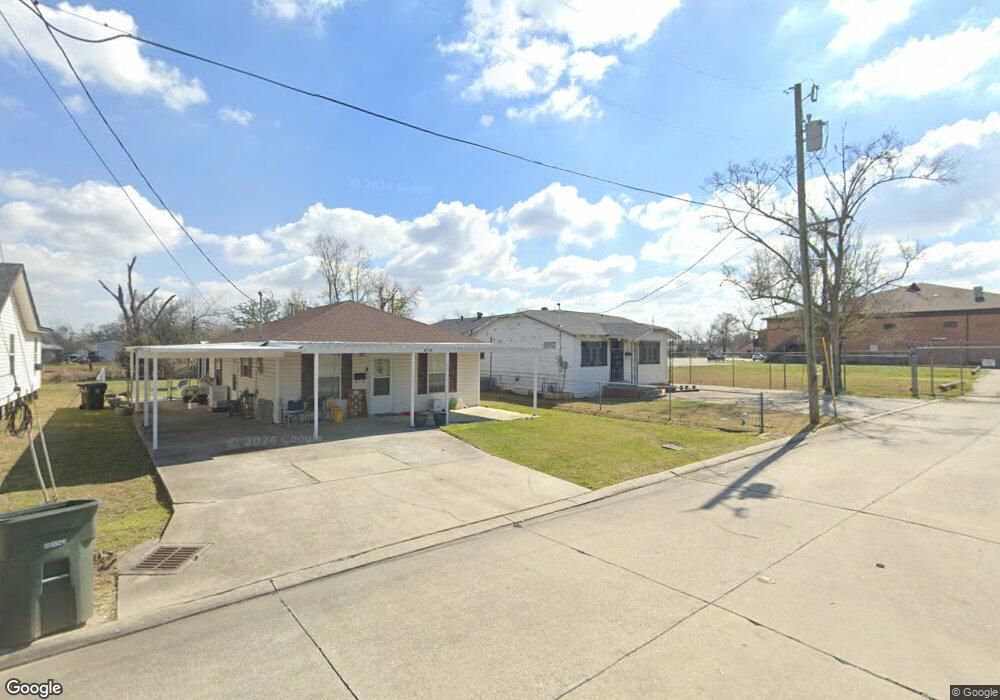 510 Pear St, Lake Charles, LA 70601 - photo 1