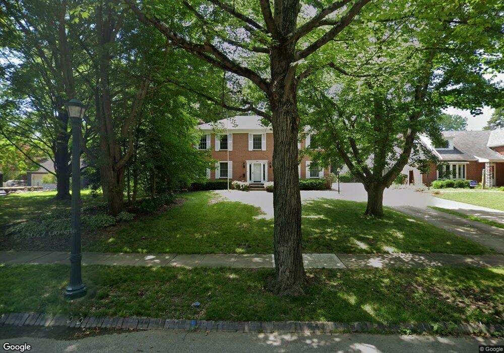 425 Northview Dr, Columbus, OH 43209 - photo 1