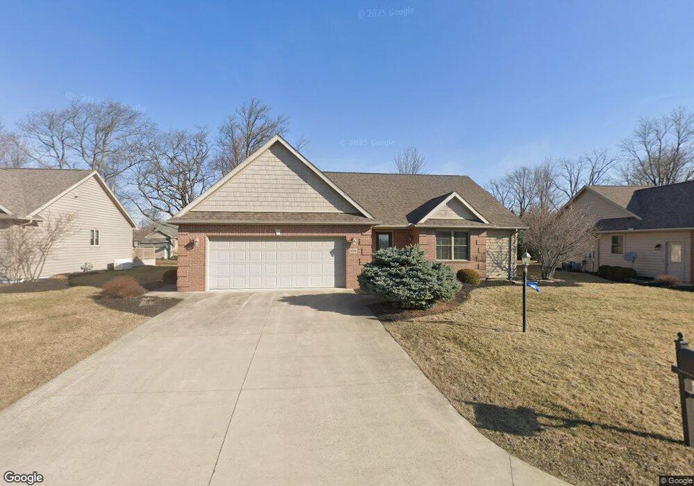 456 Pampas Dr, Ada, OH 45810 - photo 1