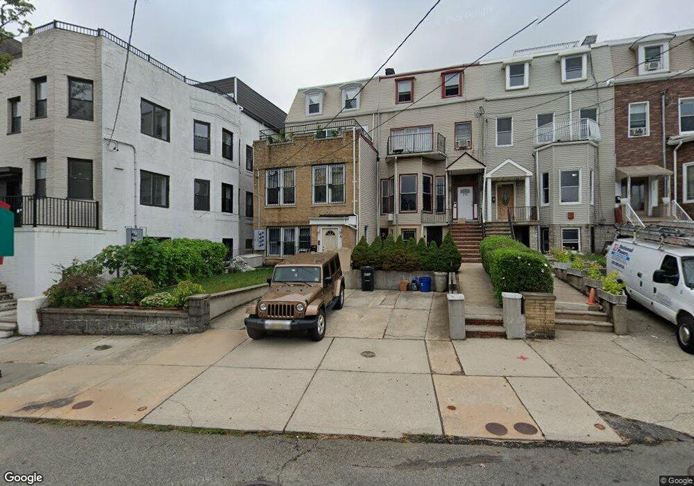 296 Paterson Plank Rd unit 2, Jersey City, NJ 07307 - photo 1