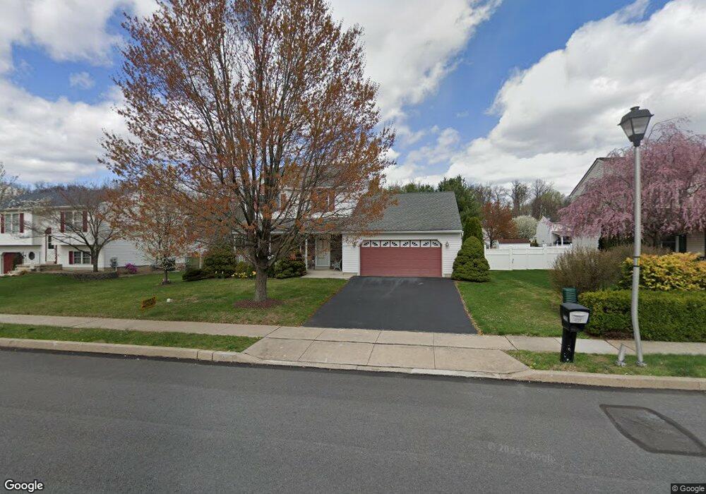 4461 Green Tree Rd, Reading, PA 19606 - photo 1