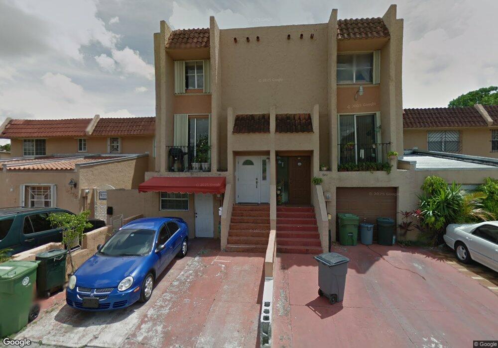 1076 W 44th St unit 81, Hialeah, FL 33012 - photo 1