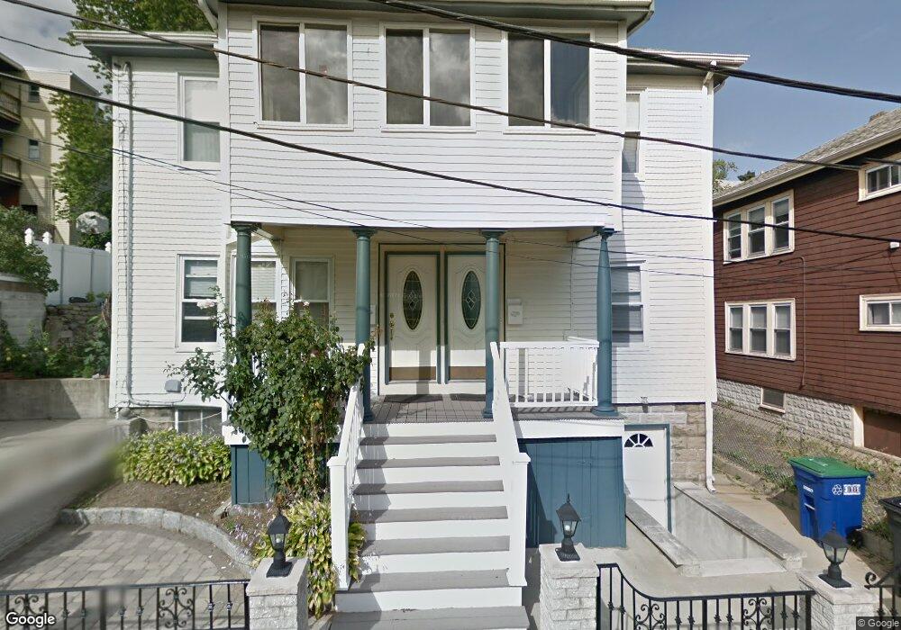 10 Laurel Terrace, Somerville, MA 02143 - photo 1