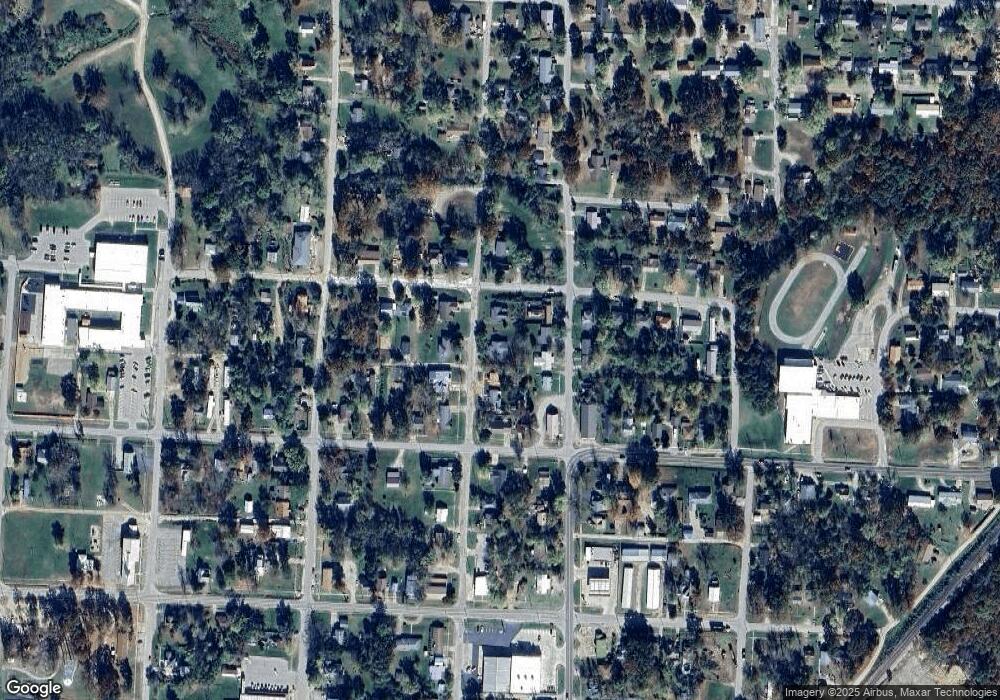 107 N Locust St, Dixon, MO 65459 - photo 1