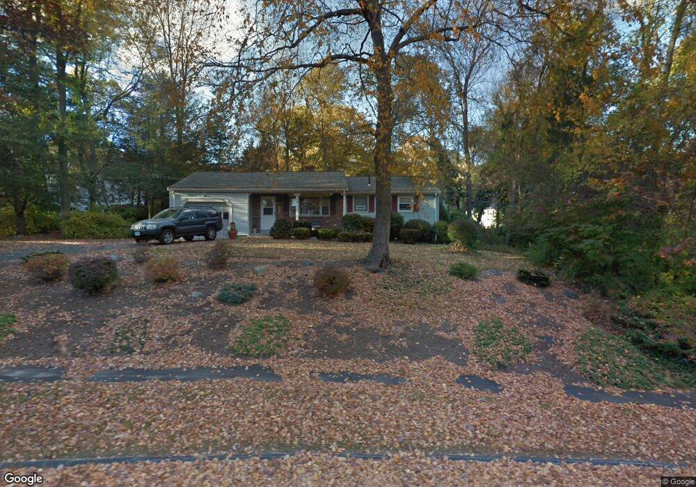 79 Hemlock Dr, Holliston, MA 01746 - photo 1