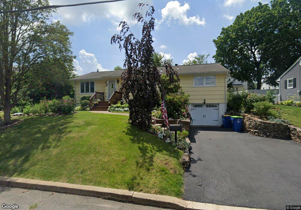 705 Bound Brook Ave, Raritan, NJ 08869 - photo 1