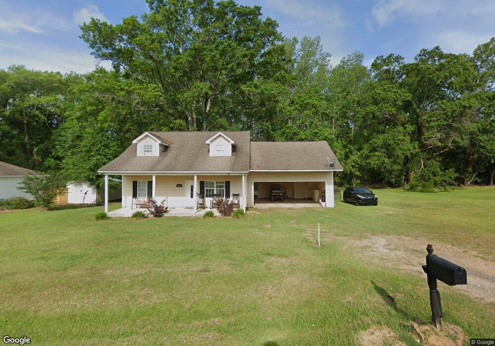 138 Cecil Cir, Fitzgerald, GA 31750 - photo 1
