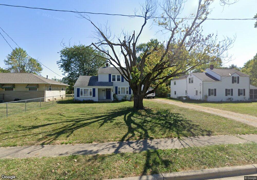 748 Bernhard Rd, Columbus, OH 43213 - photo 1