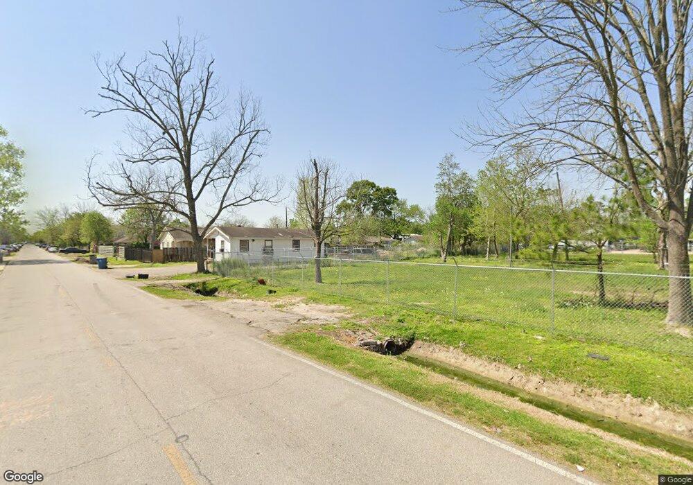 2601 Warwick Rd, Houston, TX 77093 - photo 1