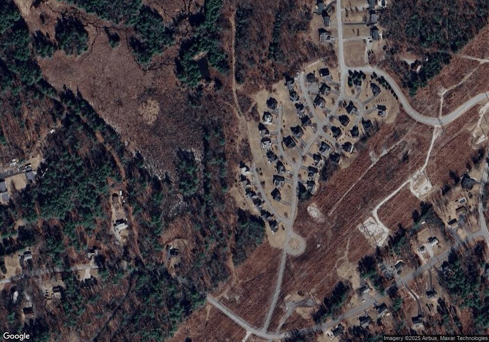 37 S Parrish Dr unit 37, Londonderry, NH 03053 - photo 1