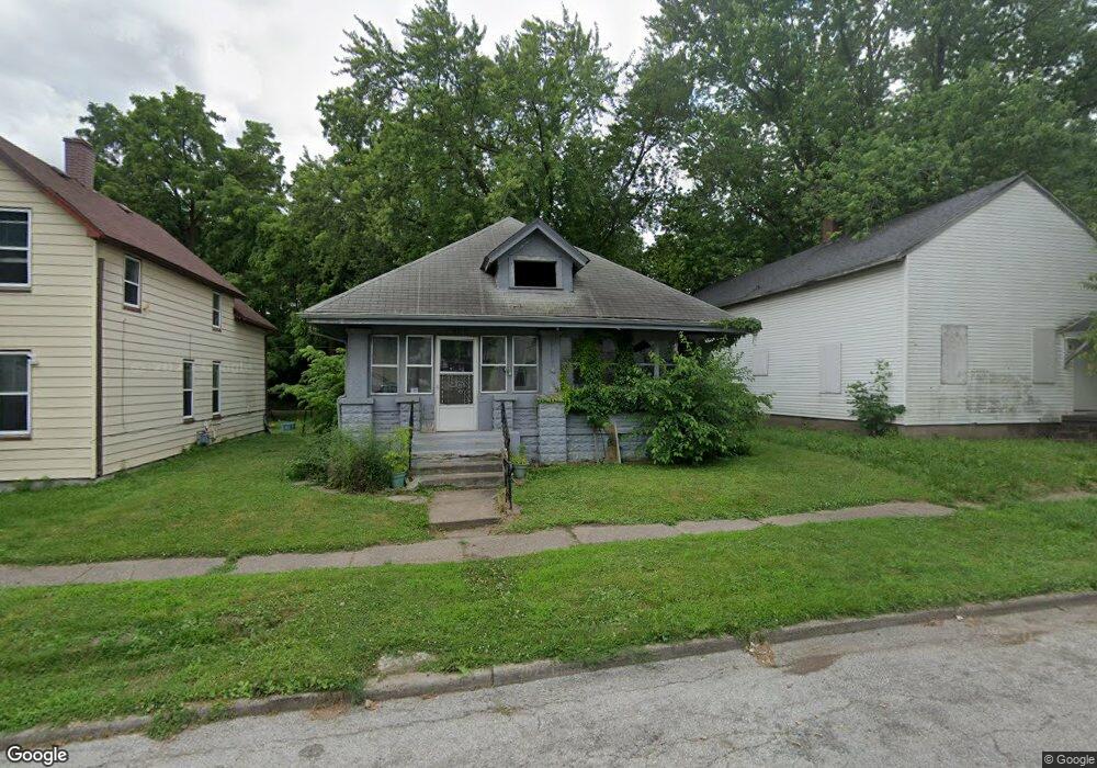 1841 W 6th St, Davenport, IA 52802 - photo 1