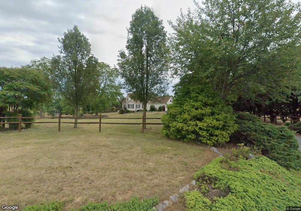 137 Fox Den Rd, Strasburg, VA 22657 - photo 1