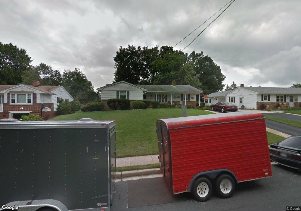 703 W Maple Rd, Linthicum Heights, MD 21090 - photo 1