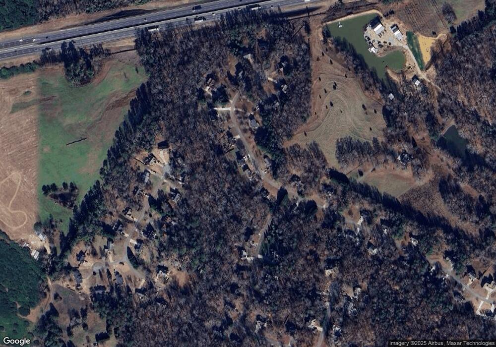 675 Stone View Dr, Hoschton, GA 30548 - photo 1