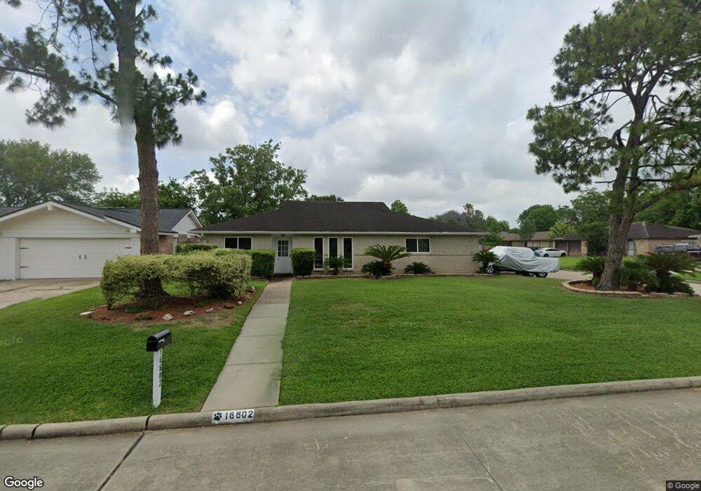 16602 Blackhawk Blvd, Friendswood, TX 77546 - photo 1