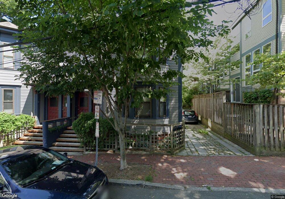 15 Surrey St unit 17, Cambridge, MA 02138 - photo 1