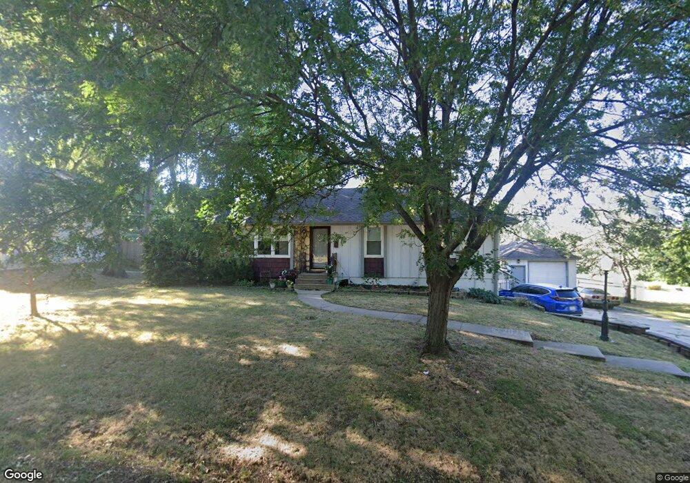 1700 NW A St, Blue Springs, MO 64015 - photo 1