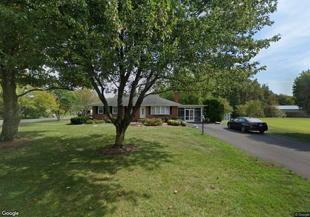 1073 Carrs Wharf Rd, Edgewater, MD 21037 - photo 1