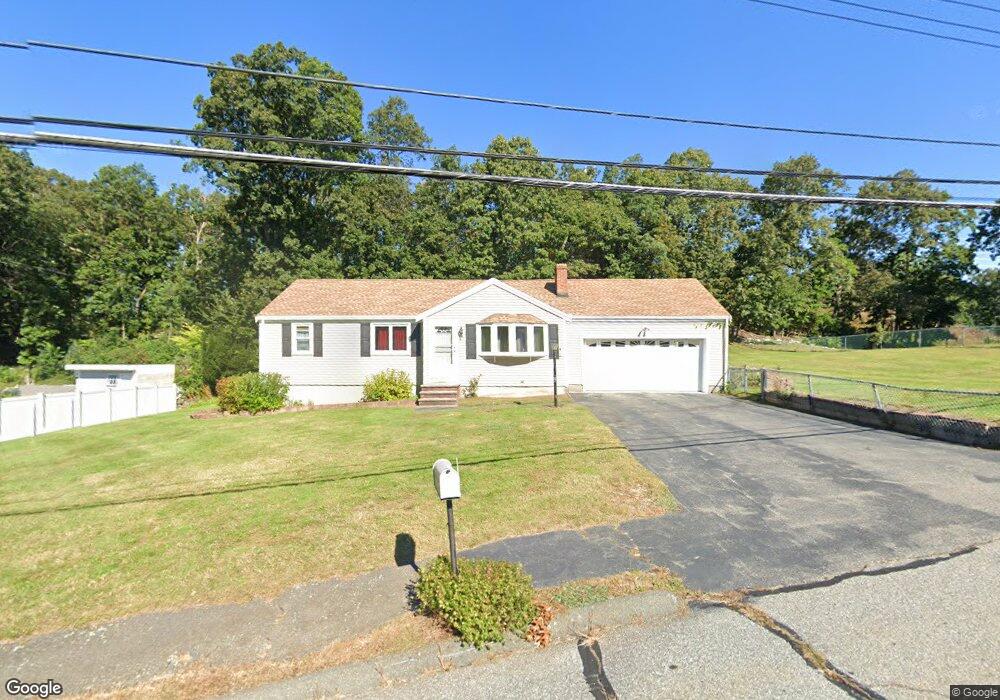 17 Seneca Rd, Woburn, MA 01801 - photo 1
