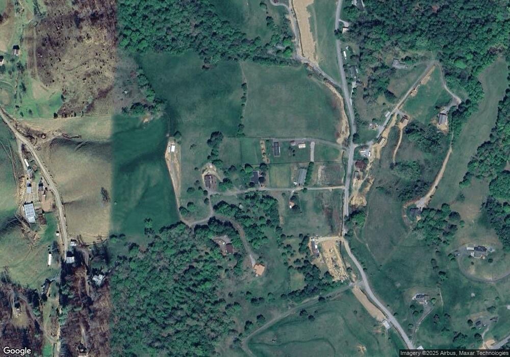 102 Cardinal Crest Dr, Burnsville, NC 28714 - photo 1