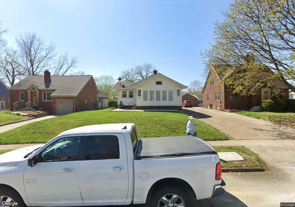 2100 39th St, Des Moines, IA 50310 - photo 1