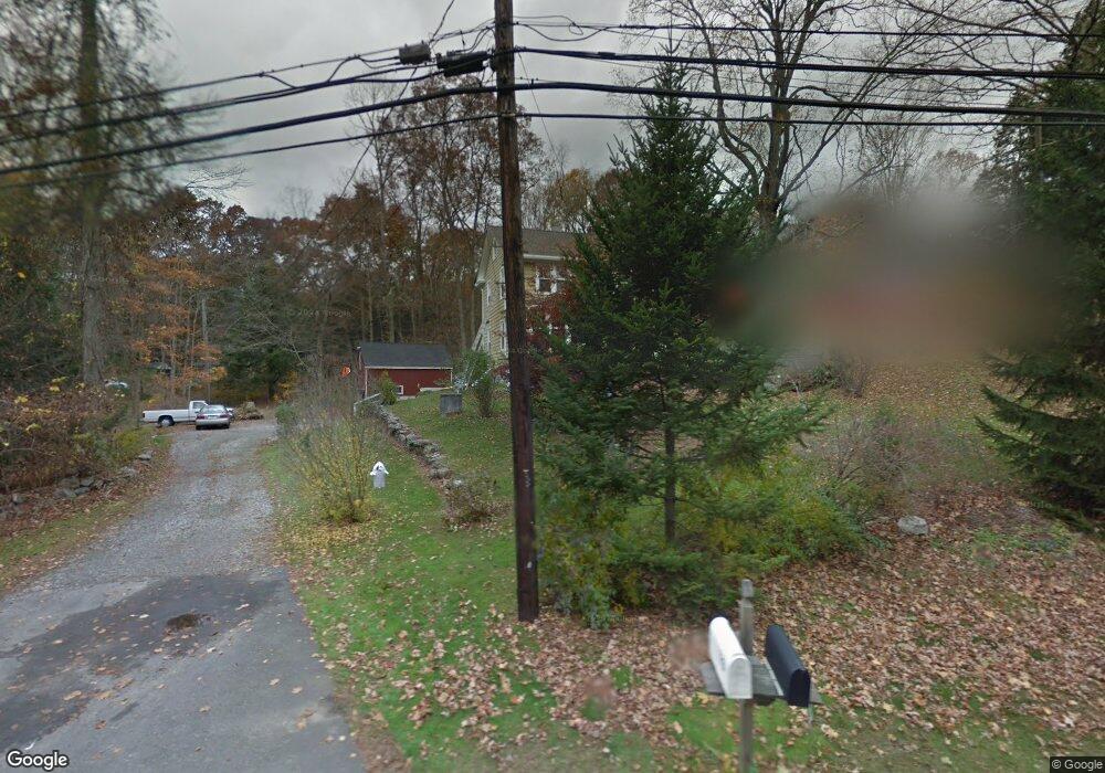 123 Pepper St, Monroe, CT 06468 - photo 1