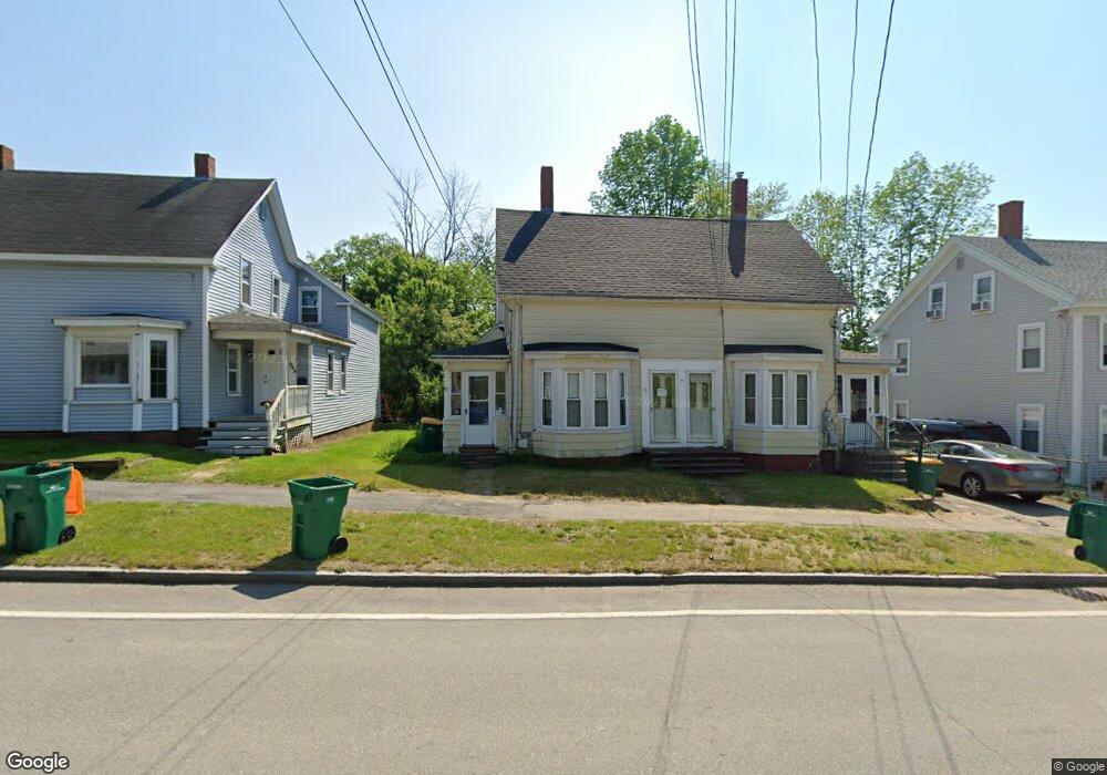 97 Pickering Rd unit A & B, Rochester, NH 03839 - photo 1