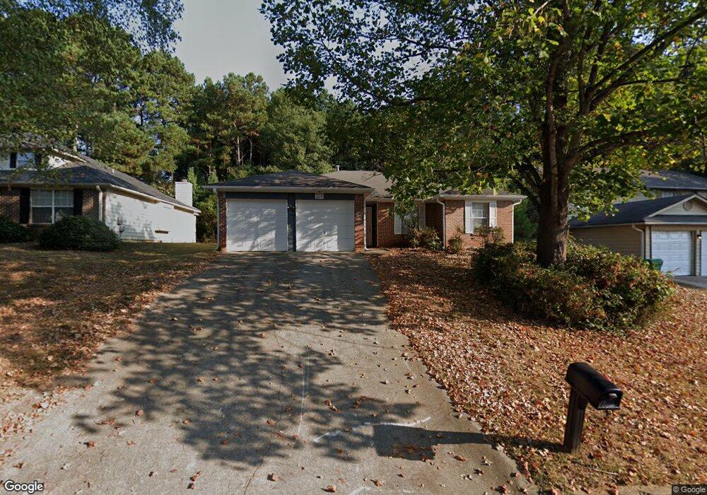 1960 Corners Cir unit 27, Lithonia, GA 30058 - photo 1