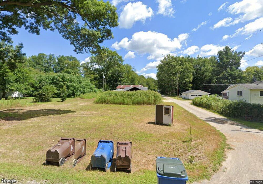 9076 N Mckinley Rd, Flushing, MI 48433 - photo 1