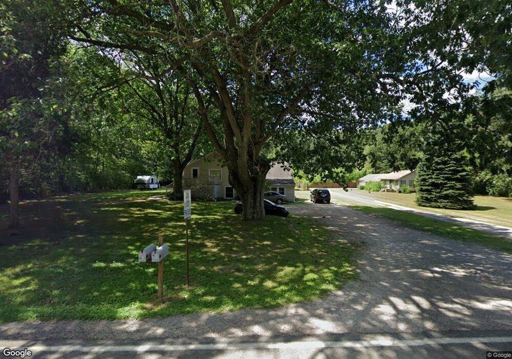 9061 N Mckinley Rd, Flushing, MI 48433 - photo 1