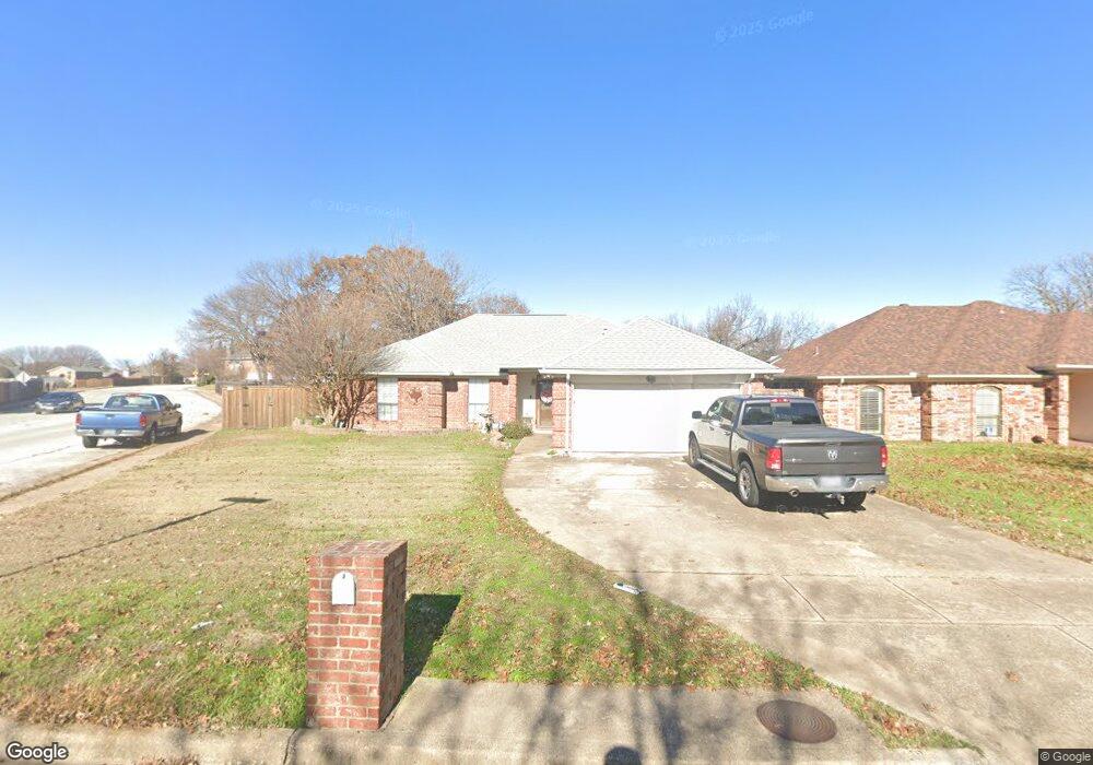 7601 Doris Ct, North Richland Hills, TX 76182 - photo 1