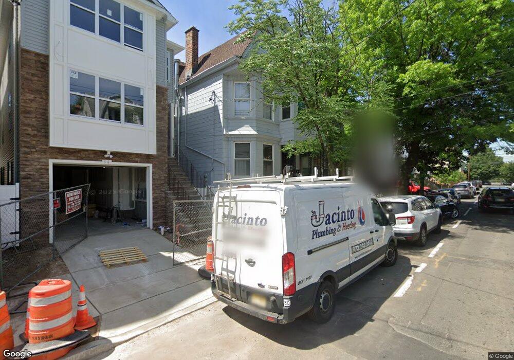 58 N 5th St unit 3, Newark, NJ 07107 - photo 1