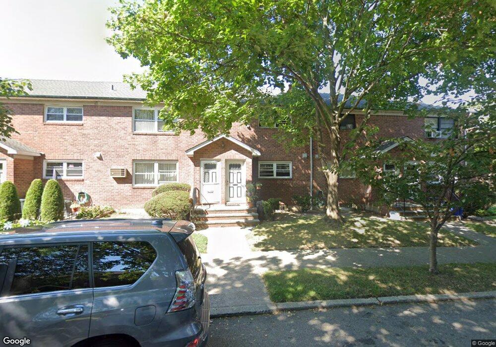 5806 184th St, Fresh Meadows, NY 11365 - photo 1