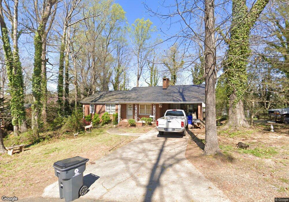 502 W Cardinal St, Siler City, NC 27344 - photo 1